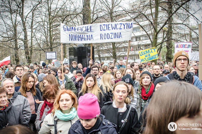 Warszawa: Demonstracja ODZYSKAC WYBOR 