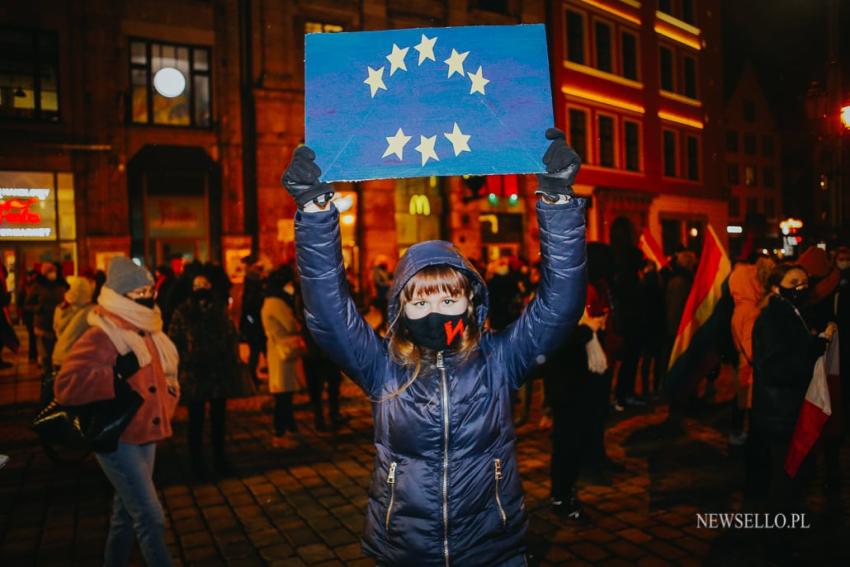 Strajk Kobiet 2021: NIE dla pseudo wyroku - manifestacja we Wrocławiu