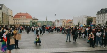 Protest przeciwko "Karcie Nienawiści" we Wrocławiu