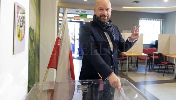Jacek Sutryk wygrywa drugą turę wyborów prezydenckich we Wrocławiu [FOTO]