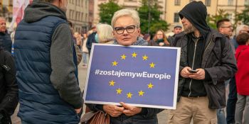 My zostajemy w Europie - demonstracja w Krakowie