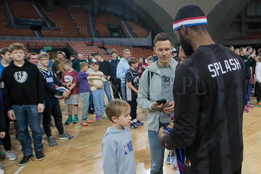 Harlem Globetrotters 2024