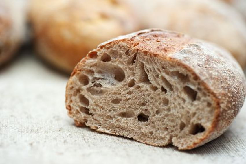 Niezbędny składnik w każdej kuchni – Dolnośląska Mąka Tortowa z Młyna Jaczkowice