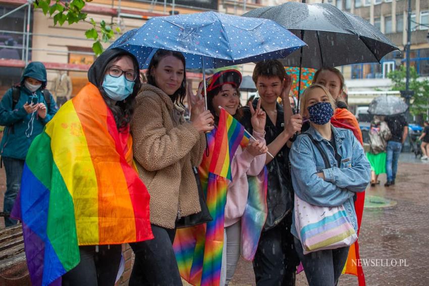 Protest przeciwko "Karcie Nienawiści" w Łodzi