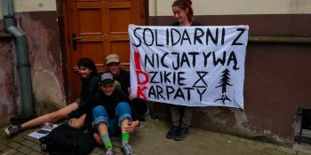 Protest ekologów pod siedzibą regionalnej Dyrekcji Lasów Państwowych we Wrocławiu
