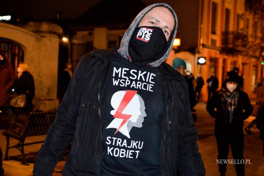 Strajk Kobiet: Wy...ać w Kosmos - manifestacja w Łodzi