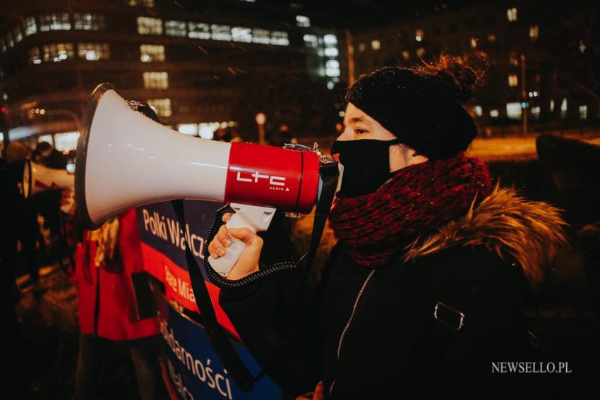 Strajk Kobiet 2021: NIE dla pseudo wyroku - manifestacja we Wrocławiu