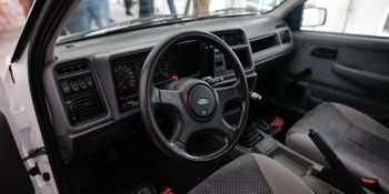 30-letni Ford Sierra przekazany na 30. Finał WOŚP