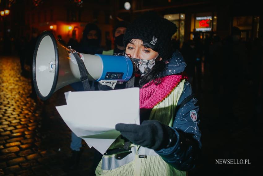 Strajk Kobiet 2021: NIE dla pseudo wyroku - manifestacja we Wrocławiu