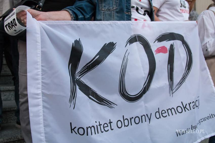 Manifestacja przed Sądem okręgowym w Poznaniu