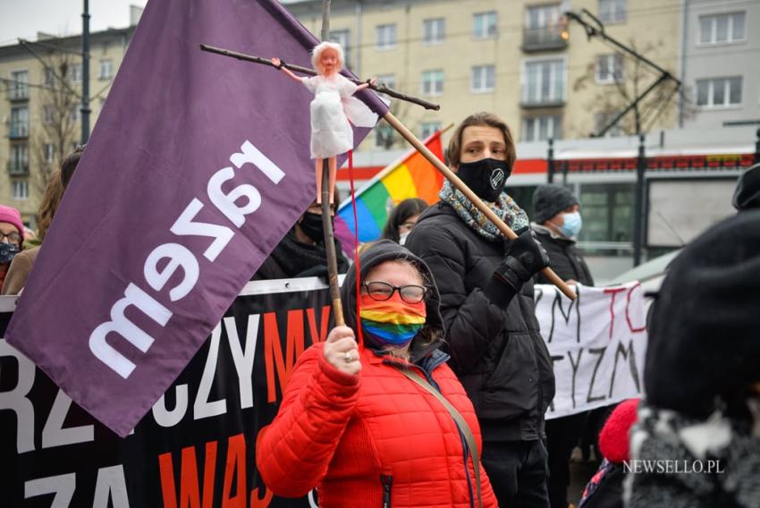 Strajk Kobiet: Solidarne przeciw przemocy władzy - manifestacje w Łodzi