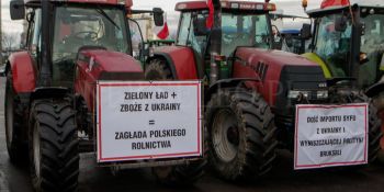 Minister Rolnictwa Michał Kołodziejczak na proteście rolników w Nysie.