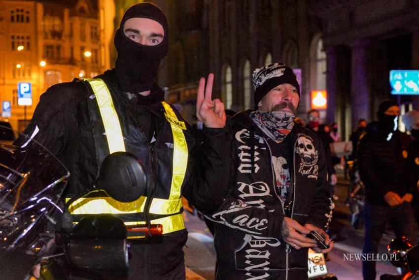 Strajk Kobiet: Łapy precz od Nauczycieli - manifestacja w Poznaniu