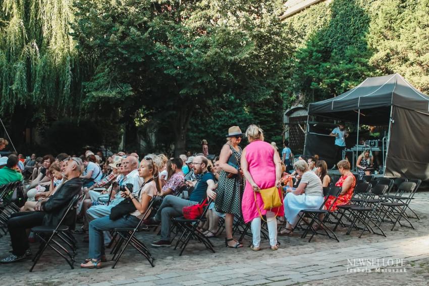 Booker we Wrocławiu: Olga Tokarczuk + Jennifer Croft + Lloyd-Jones