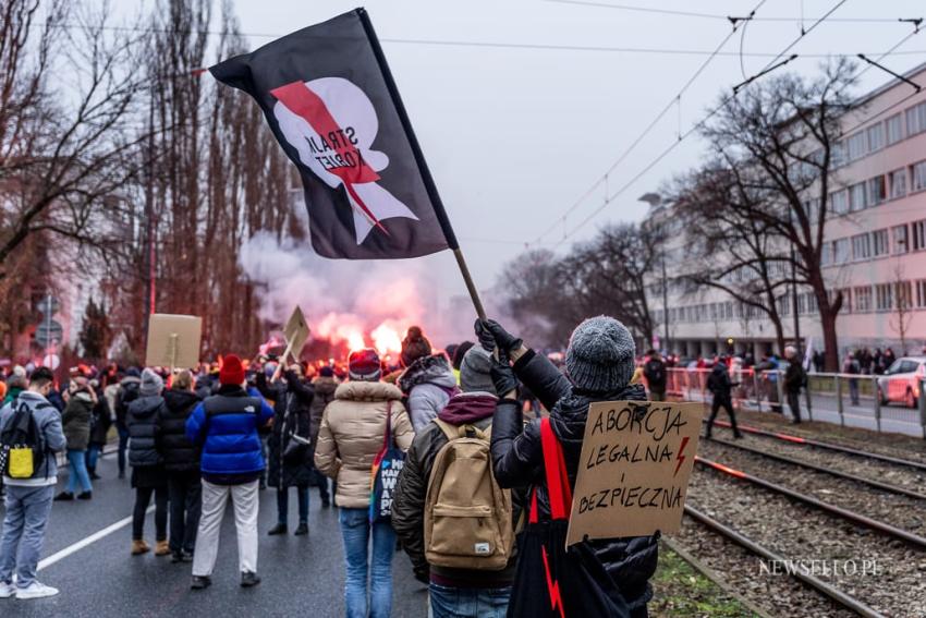 Strajk Kobiet: Idziemy po wolność. Idziemy po wszystko - manifestacja w Warszawie