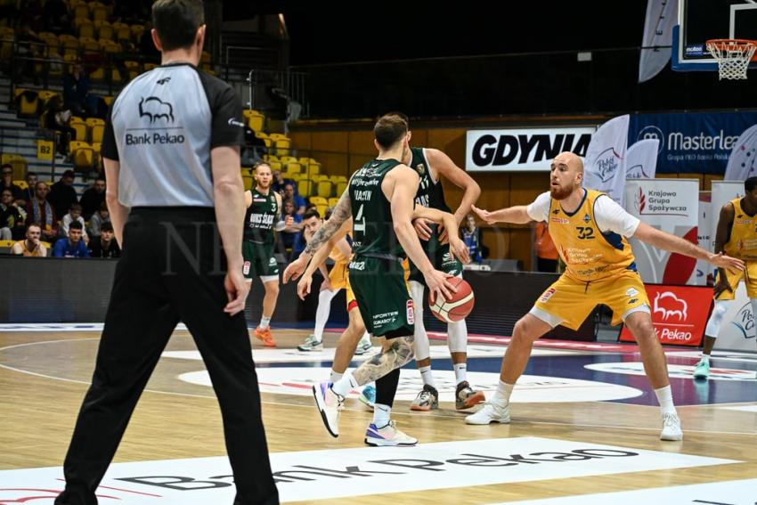 ARKA Gdynia - Śląsk Wrocław 78:117