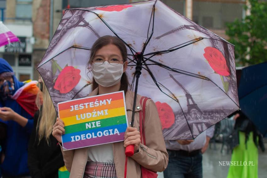 Protest przeciwko "Karcie Nienawiści" w Łodzi