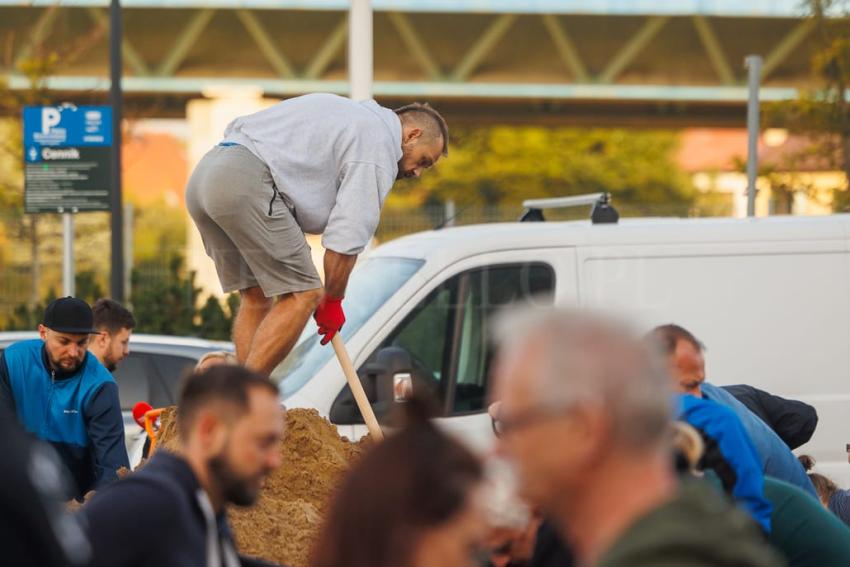 Alarm powodziowy we Wrocławiu. Oczekiwanie na kulminację fali na Odrze