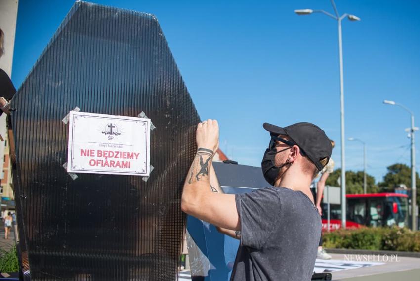 "Nie będziemy ofiarami" - demonstracja przeciw konwencji antyprzemocowej.