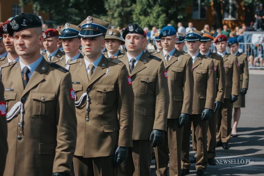 Uroczysta promocja oficerska w Akademi Wojsk Lądowych