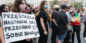 Protest przeciwko "Karcie Nienawiści" w Poznaniu