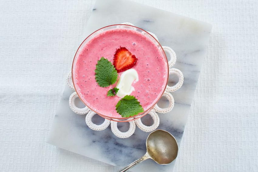 PROSTE HISTORIE, Naturalny jogurt owocowy
