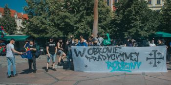 Stop przemocy wobec osób LGBTQIA+ - manifestacja we Wrocławiu