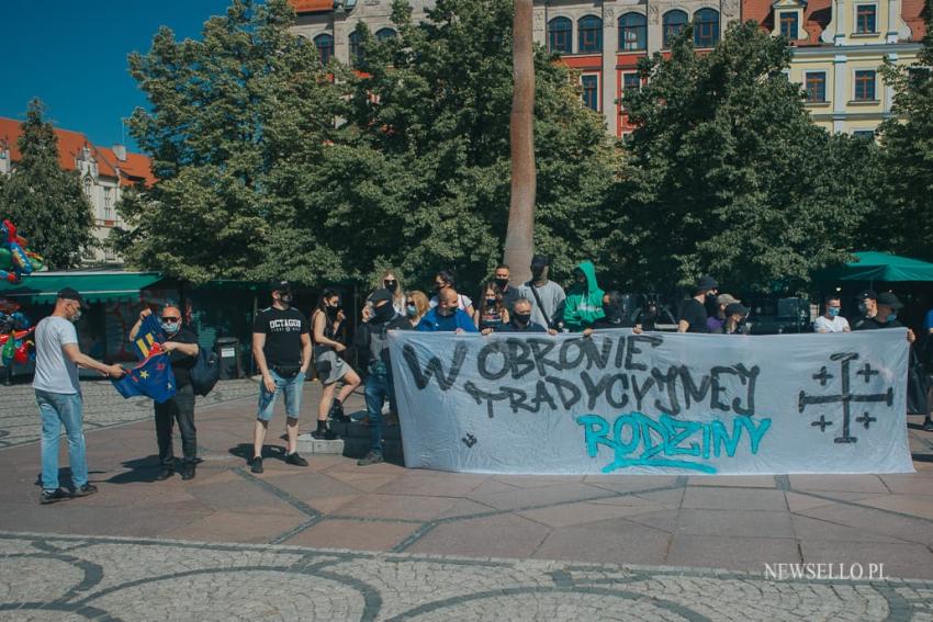 Stop przemocy wobec osób LGBTQIA+ - manifestacja we Wrocławiu