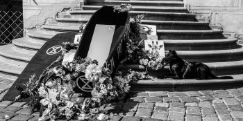 Pogrzeb Prz_szłości w Poznaniu