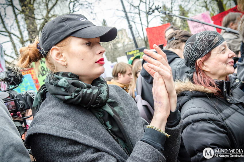 Warszawa: Demonstracja ODZYSKAC WYBOR 