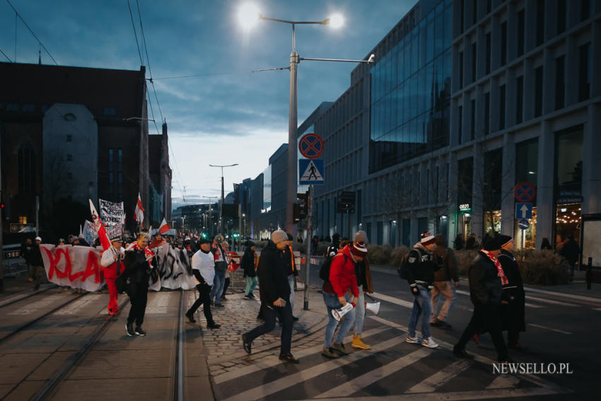 Antyszczepionkowcy - protest we Wrocławiu