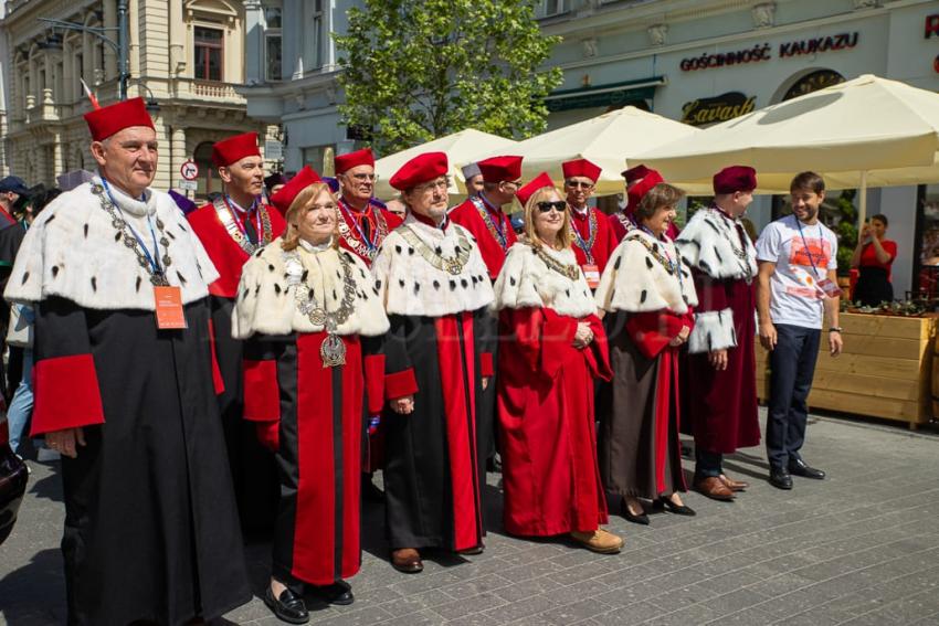 Pochód juwenaliowy w Łodzi