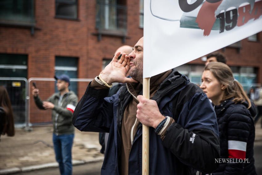 Manifestacja antycovidowców w Gdańsku