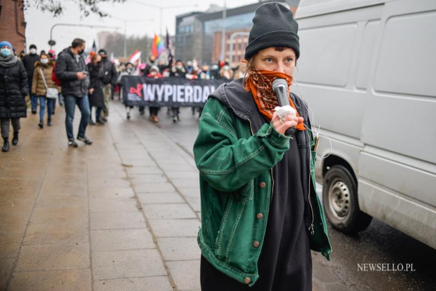 Strajk Kobiet: Solidarne przeciw przemocy władzy - manifestacje w Łodzi