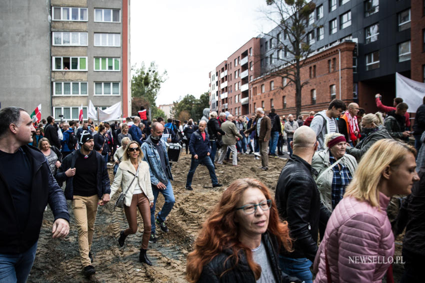 Manifestacja antycovidowców w Gdańsku