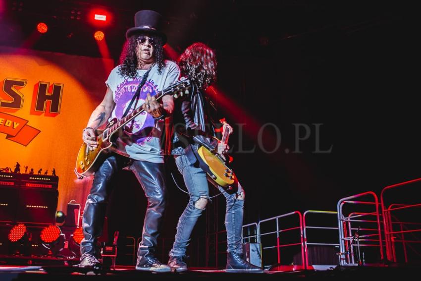 Slash feat. Myles Kennedy & The Conspirators