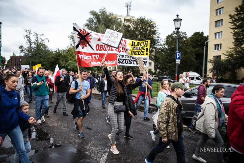 Manifestacja antycovidowców w Gdańsku