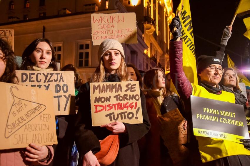 Strajk Kobiet protestował w Warszawie