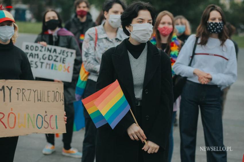 Protest przeciwko "Karcie Nienawiści" we Wrocławiu