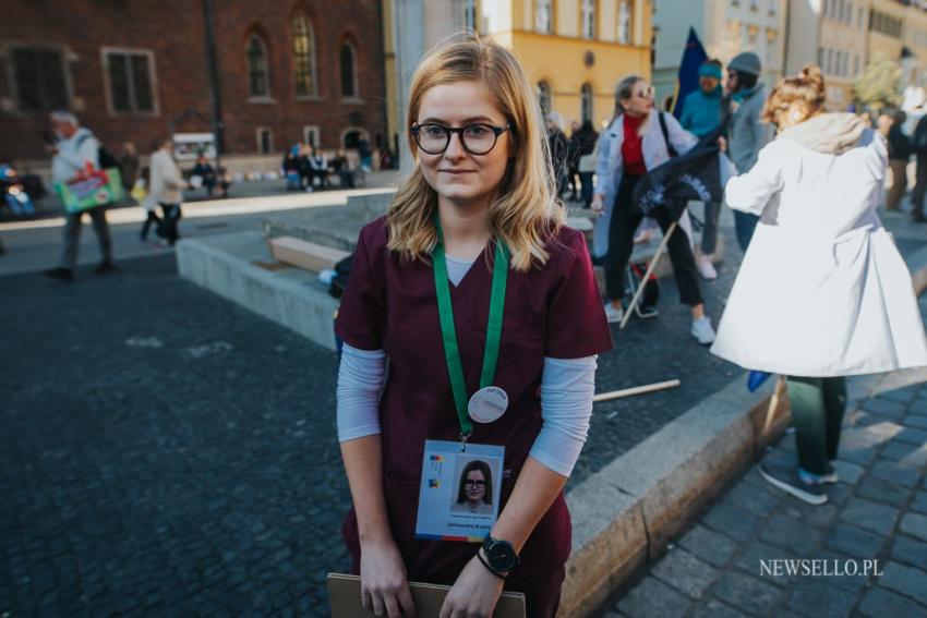 Młodzi solidarnie z medykami - protest we Wroclawiu