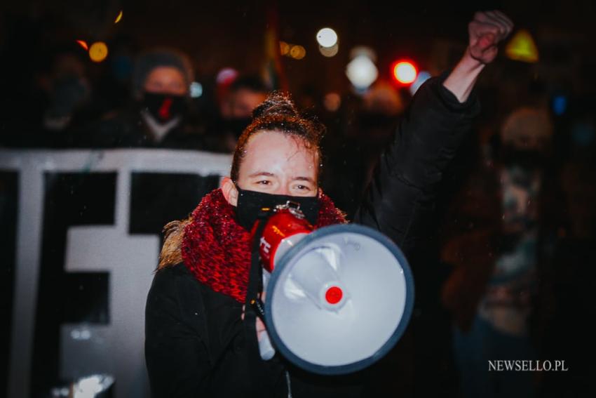 Strajk Kobiet 2021: NIE dla pseudo wyroku - manifestacja we Wrocławiu