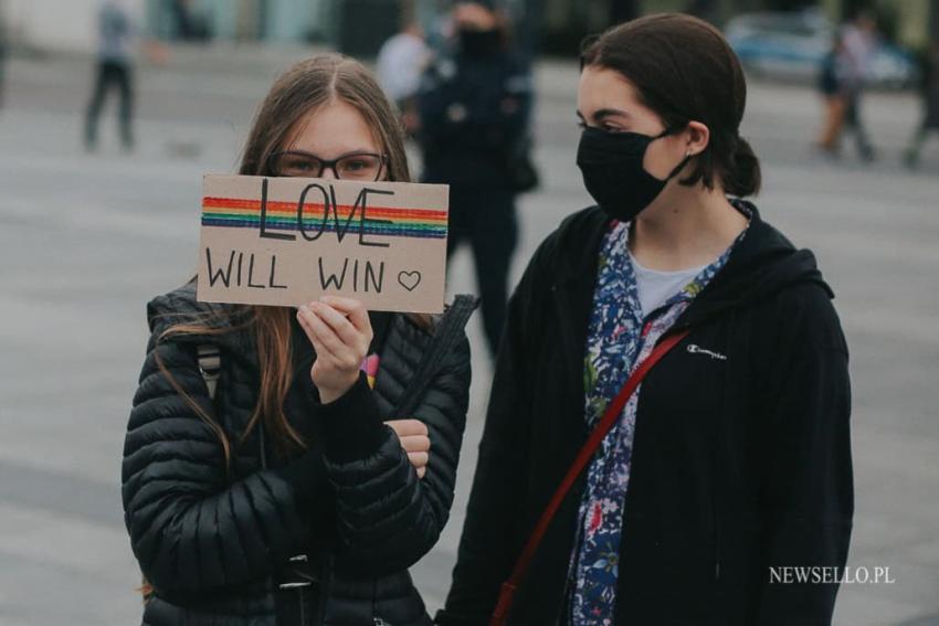 Protest przeciwko "Karcie Nienawiści" we Wrocławiu