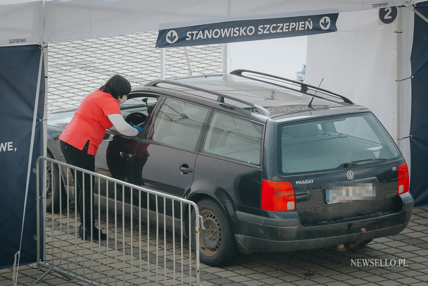 Największy samochodowy punkt szczepień w Polsce