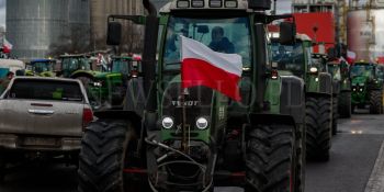 Minister Rolnictwa Michał Kołodziejczak na proteście rolników w Nysie.