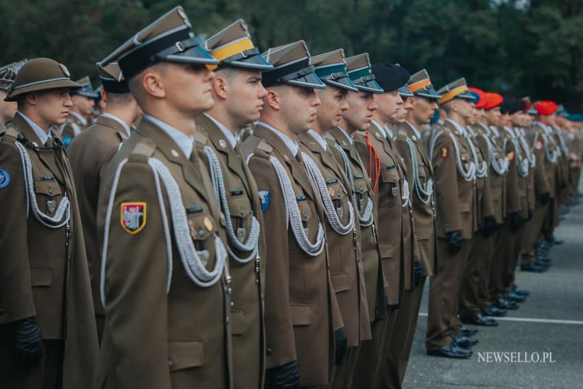 Uroczysta promocja oficerska w Akademi Wojsk Lądowych