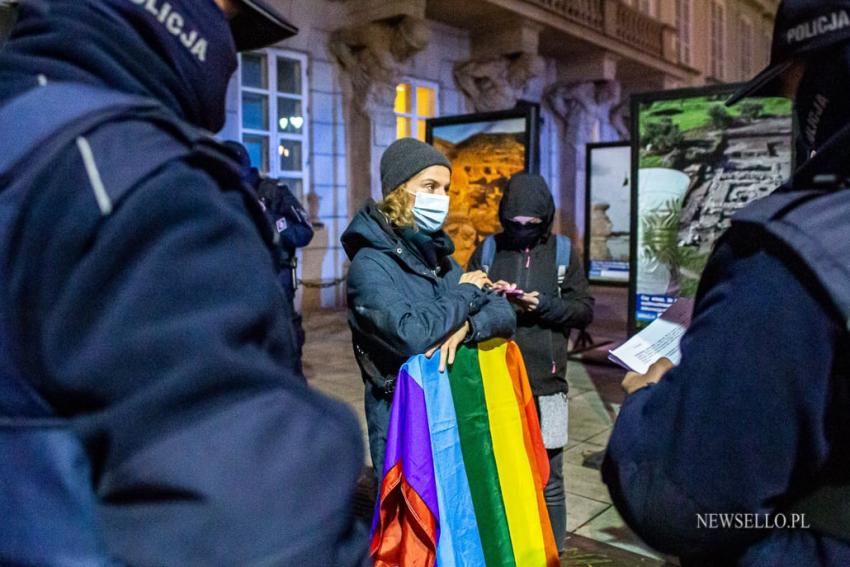 Strajk Kobiet:  Strajk Kobiet: Weekendowy spacer po Warszawie
