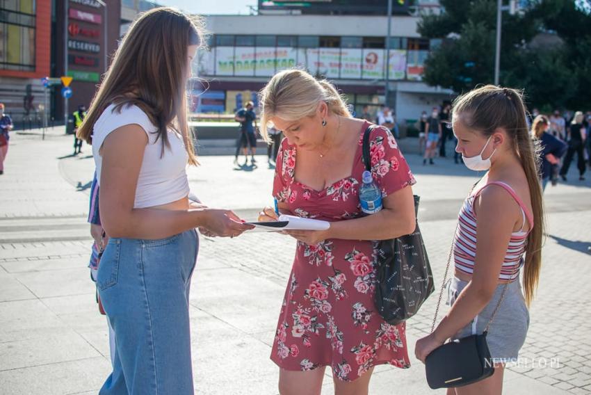 "Nie będziemy ofiarami" - demonstracja przeciw konwencji antyprzemocowej.