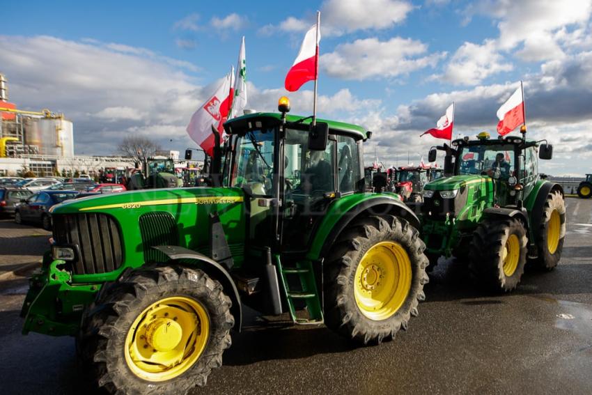 Minister Rolnictwa Michał Kołodziejczak na proteście rolników w Nysie.