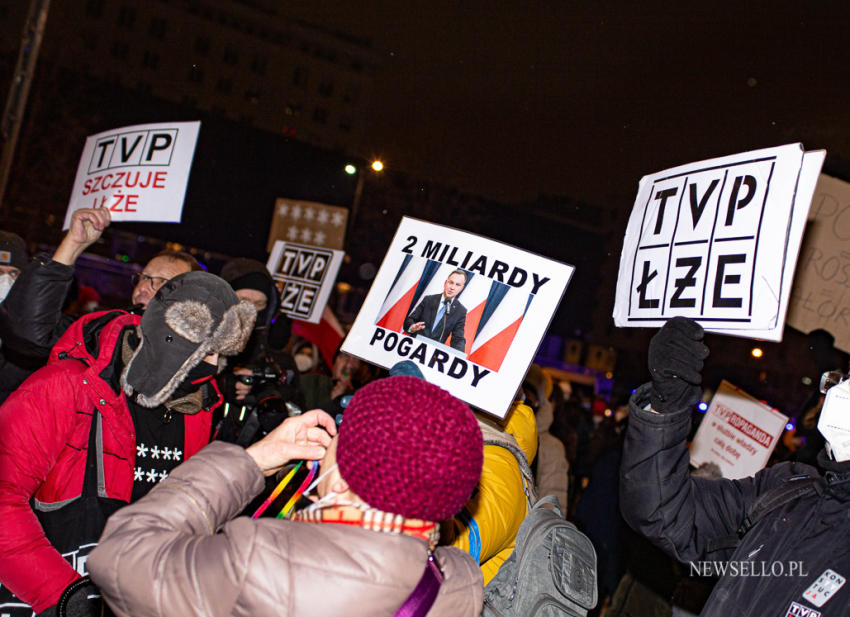 Solidarnie z mediami - protest w Warszawie