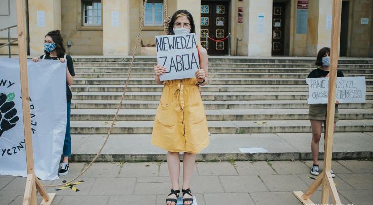 Protest Extinction Rebellion we Wrocławiu